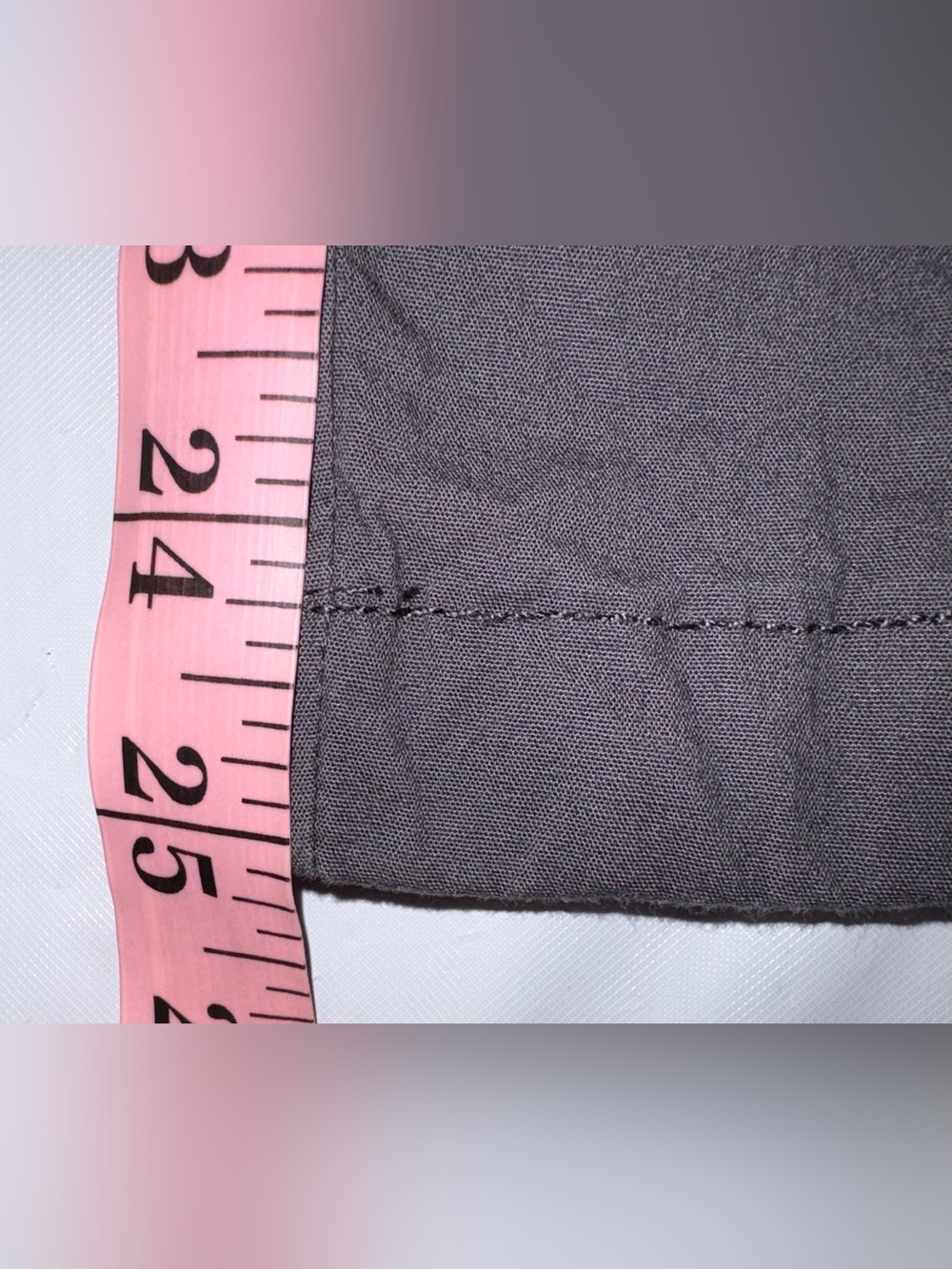 NWT Cargo Capris, 6 Pockets, Low Mid-Rise, Zip/Button Closure, Adjustable Hems - Picture 10 of 11